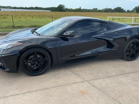 Used 2025 Chevrolet Corvette Stingray Premium Cpe w/ 3LT RWD image 4
