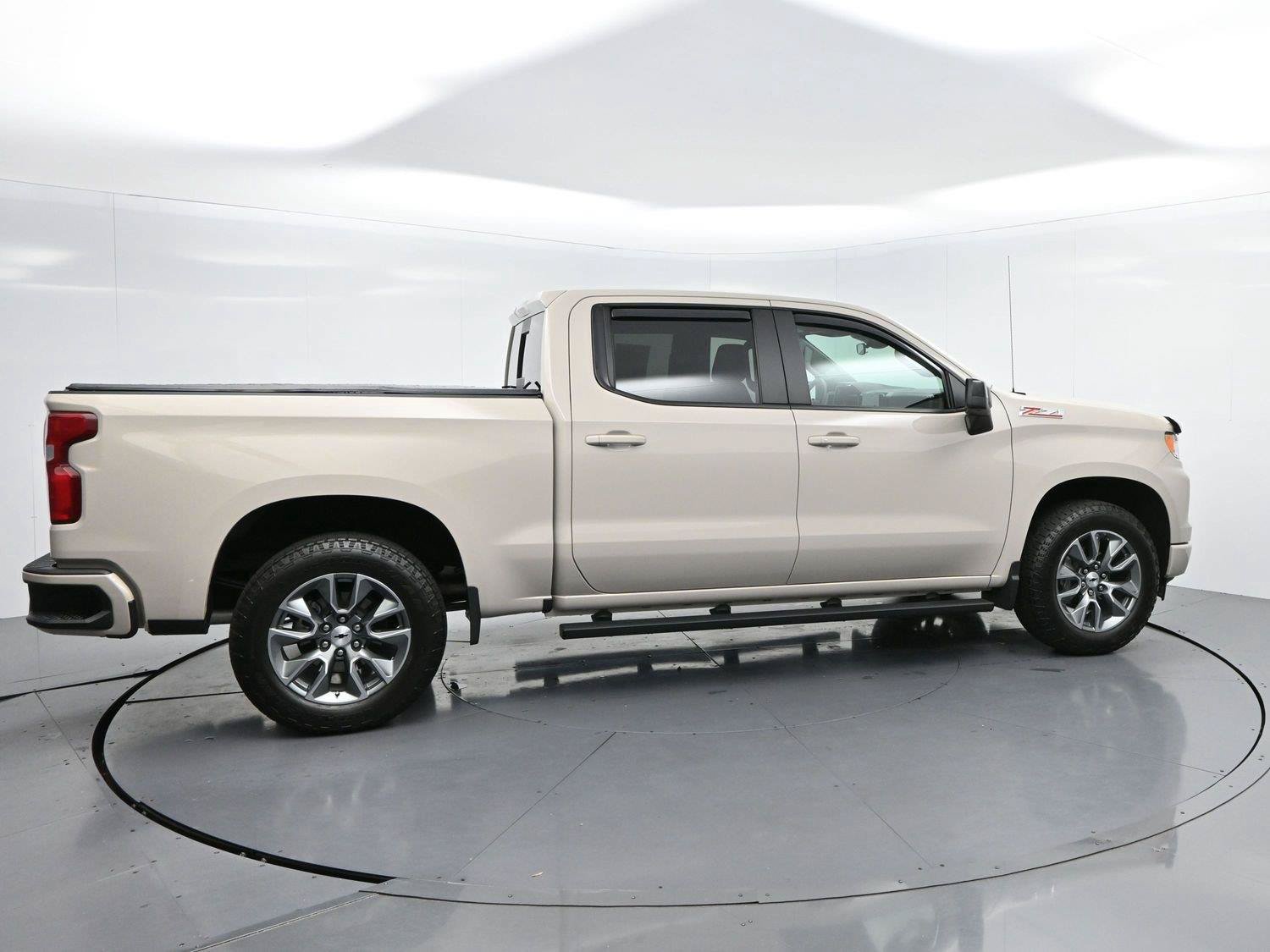 Used 2026 Chevrolet Silverado 1500 RST AWD/4WD image 8