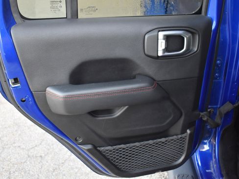 Used 2020 Jeep Wrangler Unlimited Rubicon image 40