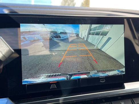 New 2025 GMC Sierra 1500 Elevation image 26