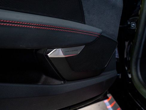 Used 2023 Audi RS e-tron GT image 54