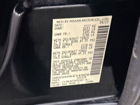 Used 2023 Nissan Frontier SV AWD/4WD image 12