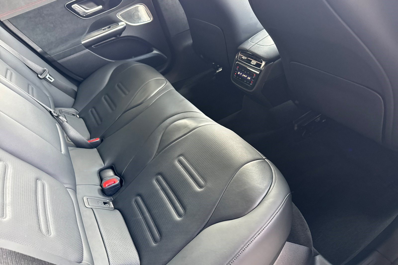 Used 2023 Mercedes-Benz EQE AMG 4MATIC Sedan image 33