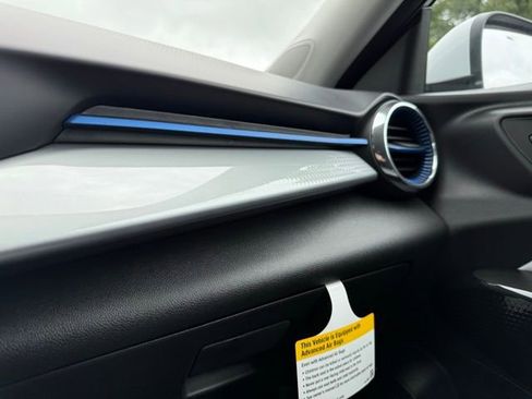 New 2025 Chevrolet Trax LT w/ Driver Confidence Package FWD image 29