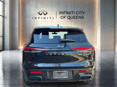 Used 2025 INFINITI QX60 Pure AWD/4WD image 4