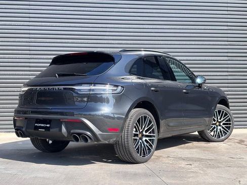 Certified 2026 Porsche Macan image 7