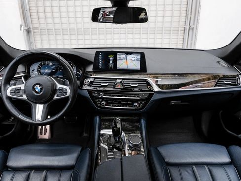 Used 2017 BMW 540i image 16