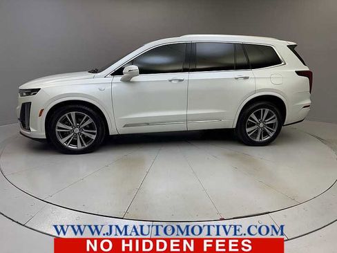 Used 2020 Cadillac XT6 Premium Luxury image 2