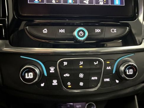 Certified 2023 Chevrolet Traverse RS AWD/4WD image 17