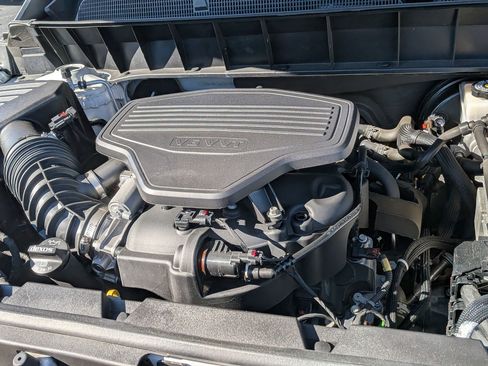 Used 2019 GMC Acadia SLT image 36