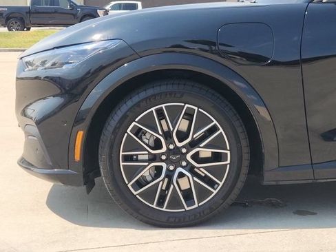 Used 2024 Ford Mustang Mach-E Premium RWD image 8