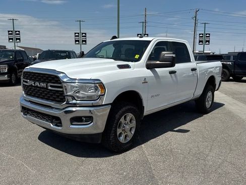 Used 2023 RAM 2500 Big Horn w/ Cold Weather Group AWD/4WD image 11