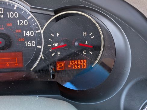 Used 2010 Nissan Altima 2.5 S FWD image 26
