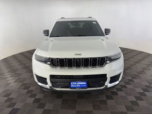 Used 2021 Jeep Grand Cherokee L Limited w/ Luxury Tech Group II AWD/4WD image 2