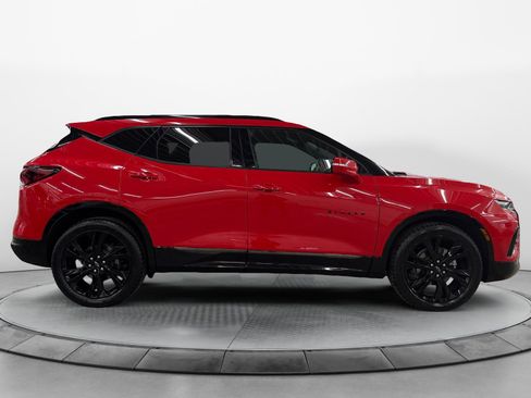 Used 2022 Chevrolet Blazer RS image 2