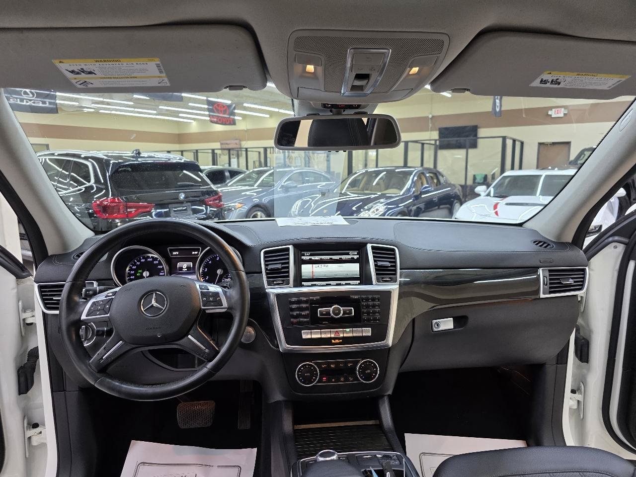 Used 2016 Mercedes-Benz GL 450 4MATIC w/ Premium I Package image 29