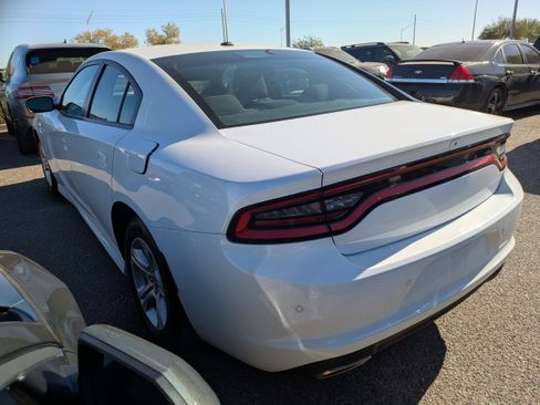 Used 2021 Dodge Charger SXT image 4