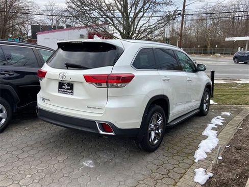 Used 2019 Toyota Highlander Limited Platinum image 7