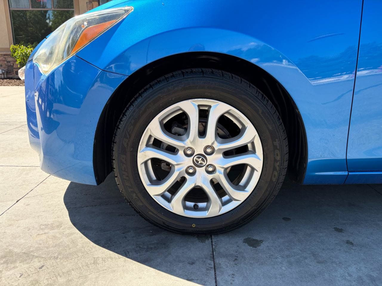 Used 2016 Scion iA FWD image 21