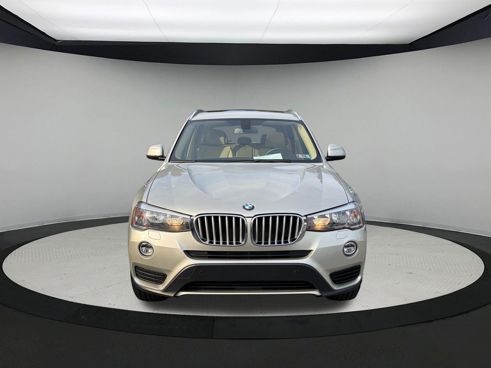 Used 2016 BMW X3 xDrive28i AWD/4WD image 2
