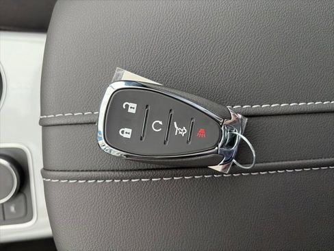 New 2025 Chevrolet Blazer LT w/ Convenience Package image 25