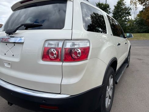 Used 2011 GMC Acadia SLT image 11