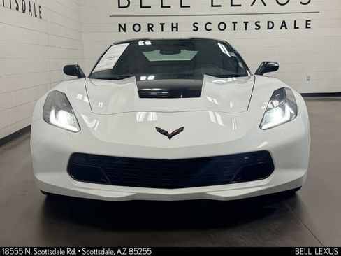 Used 2017 Chevrolet Corvette Stingray Coupe RWD image 9