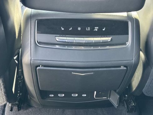 Used 2022 Cadillac Escalade ESV Sport Platinum w/ Heavy-Duty Trailer Package RWD image 19