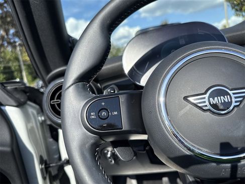 Used 2023 MINI Cooper S image 14