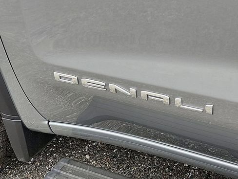 New 2026 GMC Sierra 1500 Denali w/ Technology Package AWD/4WD image 19