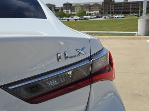 Used 2019 Acura ILX image 11