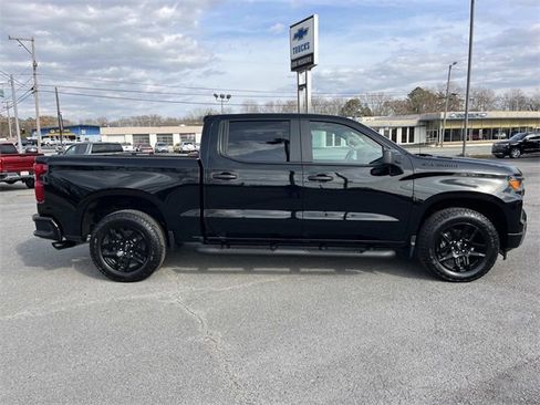 New 2026 Chevrolet Silverado 1500 Custom image 2