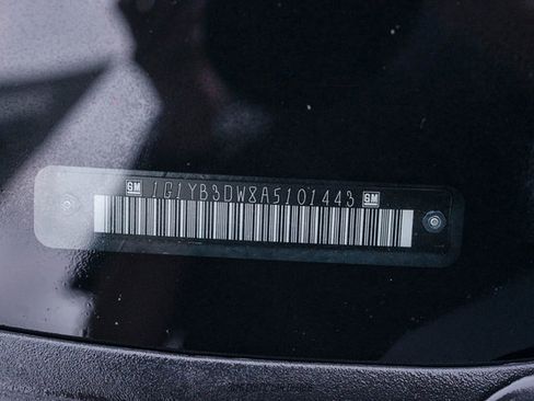 Used 2010 Chevrolet Corvette Convertible w/ Preferred Equipment Group image 23