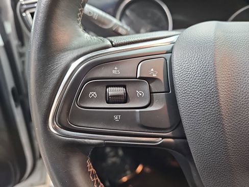 Certified 2022 Buick Encore GX Select w/ Sport Touring Package image 22