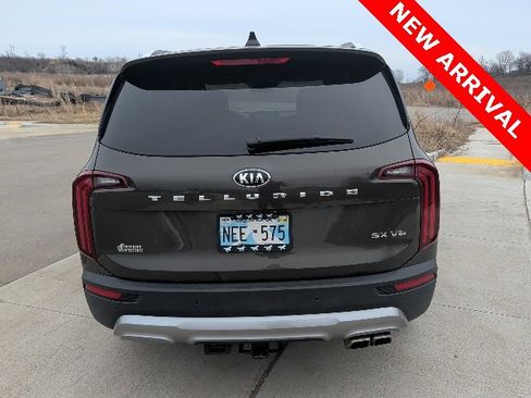 Used 2020 Kia Telluride SX w/ Towing Package image 4
