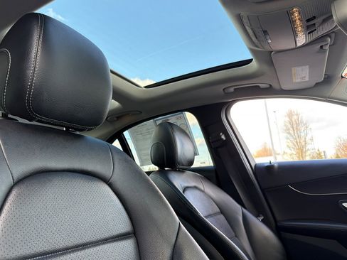 Used 2017 Mercedes-Benz C 300 Sedan image 16