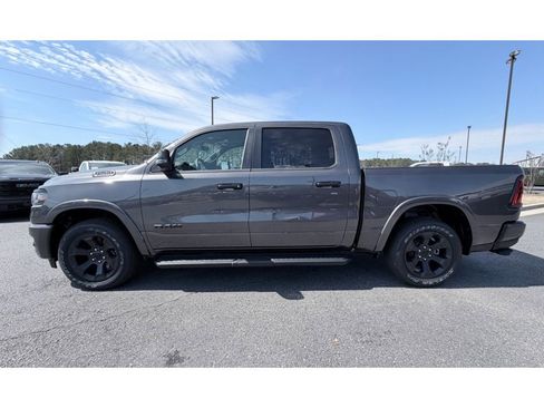 New 2026 RAM 1500 Big Horn AWD/4WD image 5