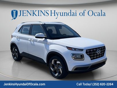 New 2025 Hyundai Venue SEL