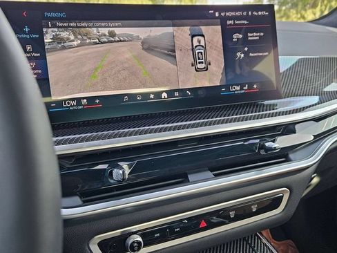 Used 2026 BMW X7 M60i AWD/4WD image 10