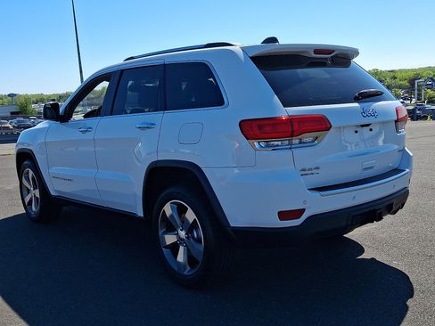 Used 2016 Jeep Grand Cherokee Limited w/ Trailer Tow Group IV AWD/4WD image 4
