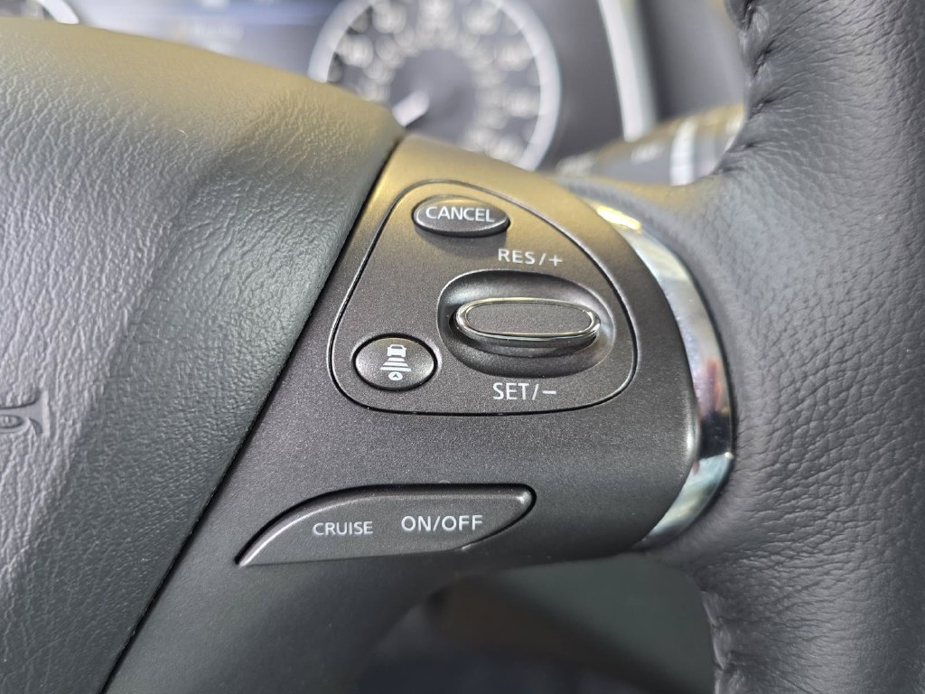Used 2024 Nissan Murano SL FWD image 27