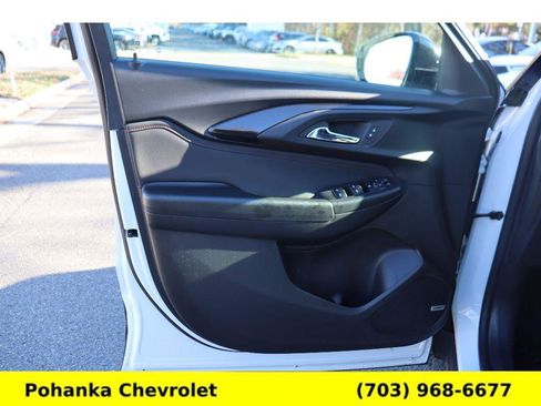 Certified 2022 Chevrolet TrailBlazer RS w/ Technology Package image 25