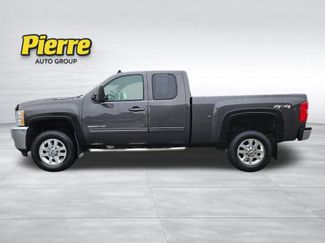 Used 2011 Chevrolet Silverado 2500 LTZ w/ LTZ Plus Package video 2