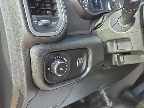 Used 2022 RAM 2500 Tradesman AWD/4WD image 22