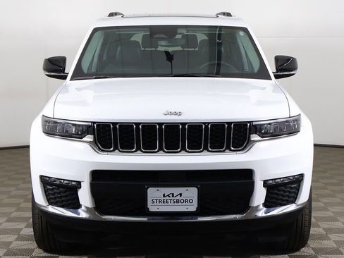 Used 2023 Jeep Grand Cherokee L Limited AWD/4WD image 14