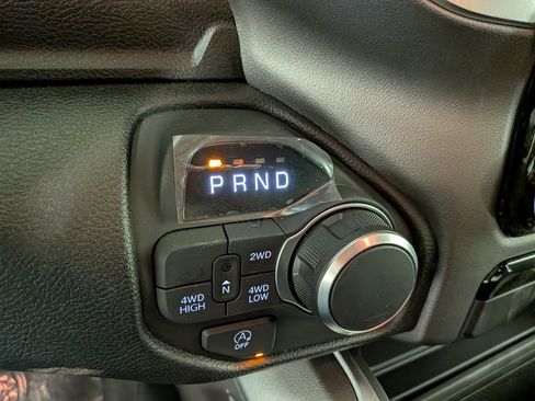 New 2026 RAM 1500 Express image 19