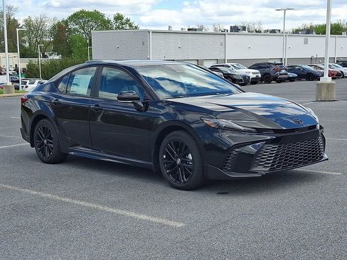 New 2026 Toyota Camry SE AWD/4WD image 4