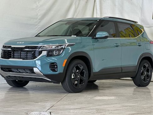 New 2026 Kia Seltos EX FWD image 8