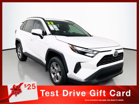 Used 2022 Toyota RAV4 XLE w/ Convenience Package FWD image 1