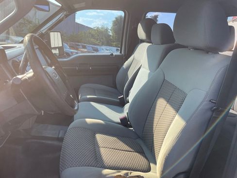 Used 2014 Ford F350 XL image 2